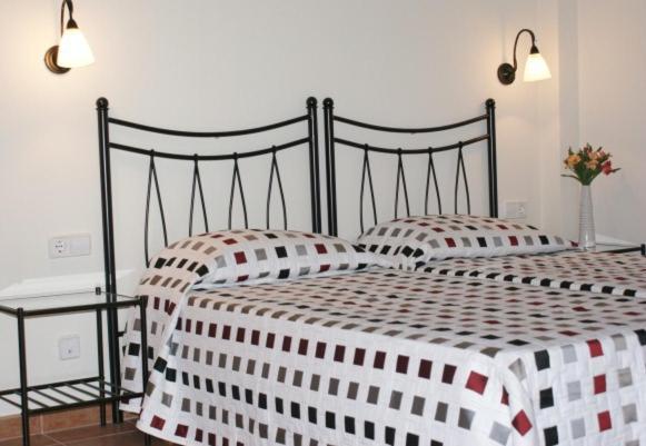 Apartamento Buganvillea อาไลยอร์ ภายนอก รูปภาพ